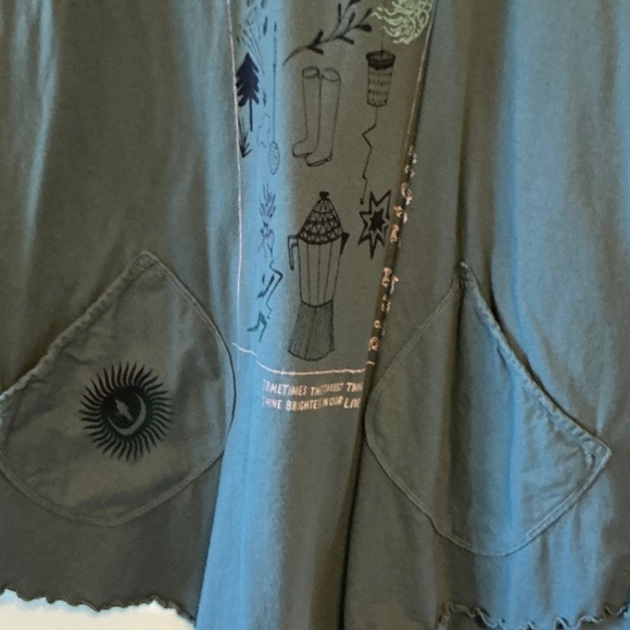 Blue Fish blue Tunic with Unique Design - Picture 2 of 5